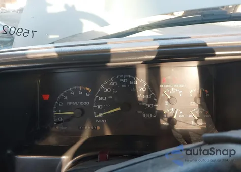 1997 GMC Sierra 1500 Sl Wideside z USA, uszkodzony, nr VIN 1GTEC19M1VE524695